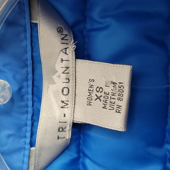 Women's jacket - Picture 2 of 4